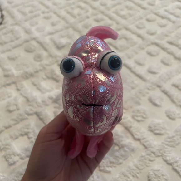 Pink Mini Webkinz Fish - Picture 2 of 2
